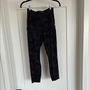 Lululemon Black Camouflage Leggings